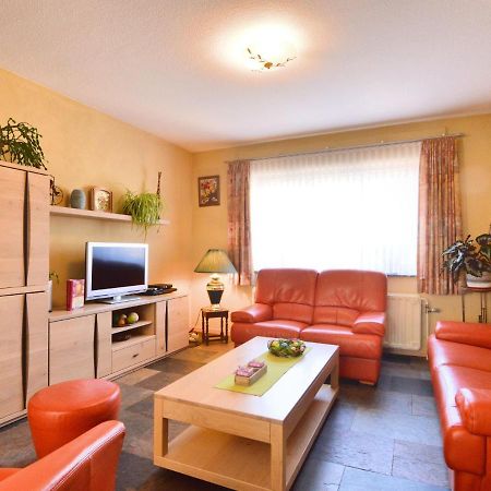 Traditional Holiday Home In B Tgenbach With Sauna 부트겐바흐 외부 사진