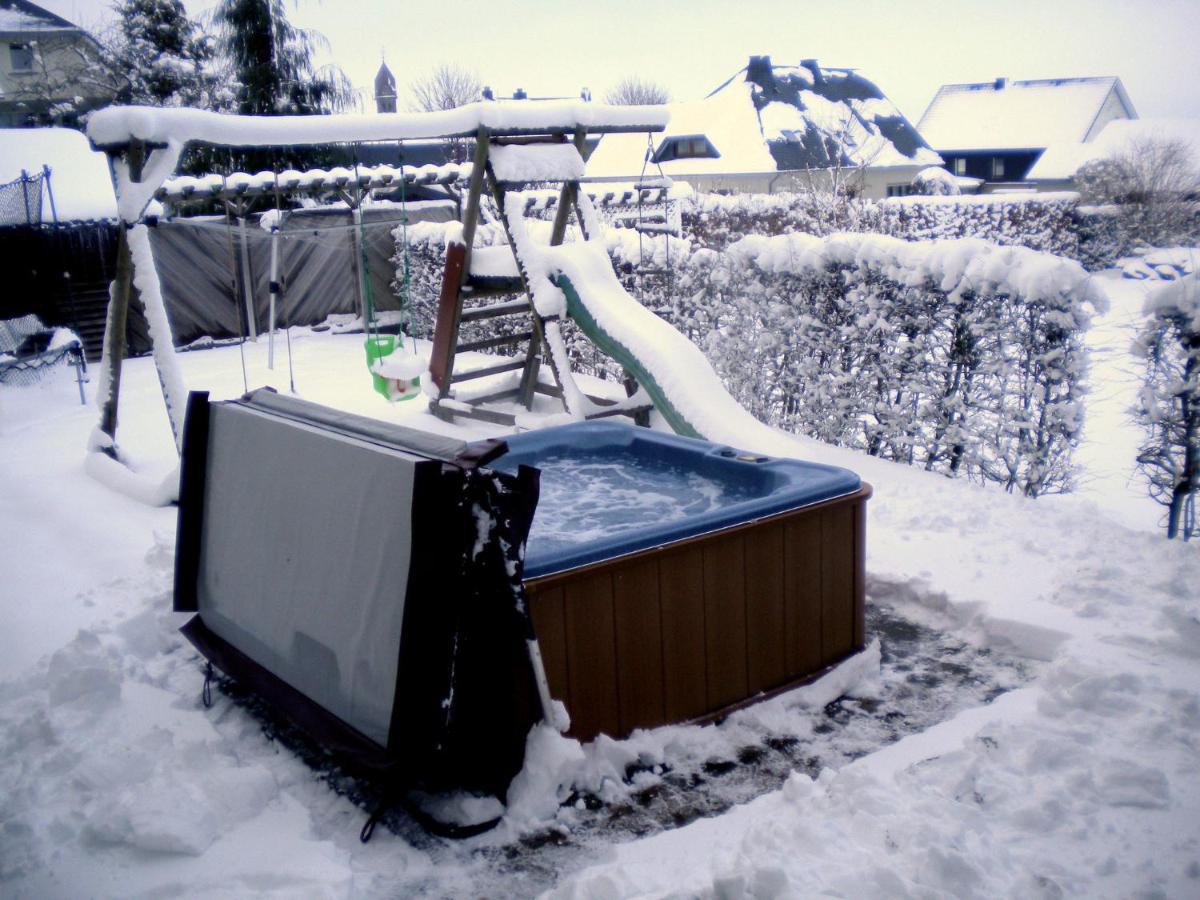 Traditional Holiday Home In B Tgenbach With Sauna 부트겐바흐 외부 사진