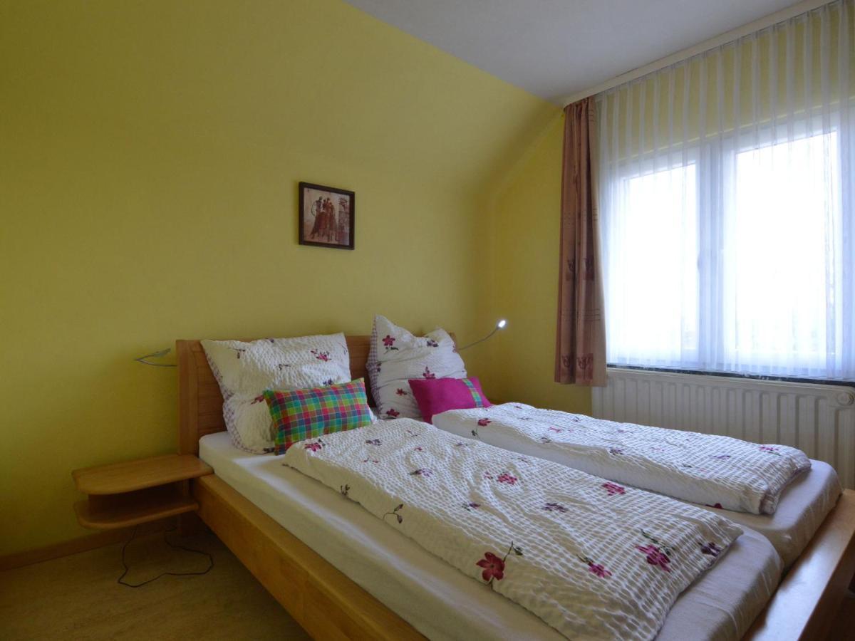 Traditional Holiday Home In B Tgenbach With Sauna 부트겐바흐 외부 사진