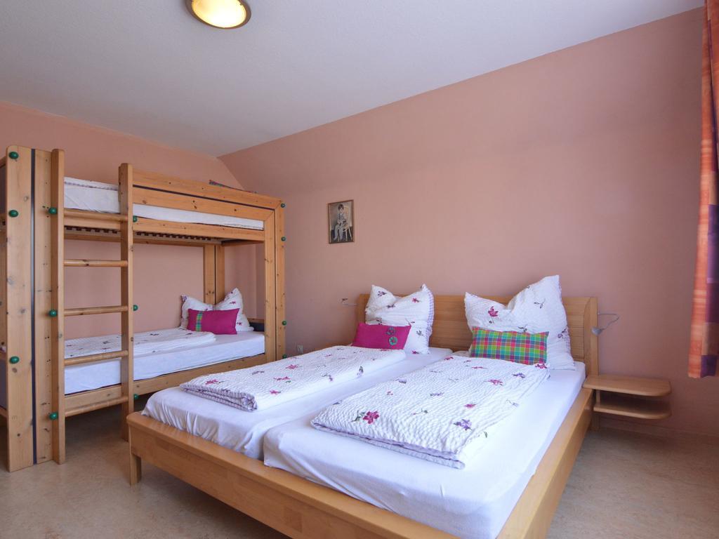 Traditional Holiday Home In B Tgenbach With Sauna 부트겐바흐 외부 사진